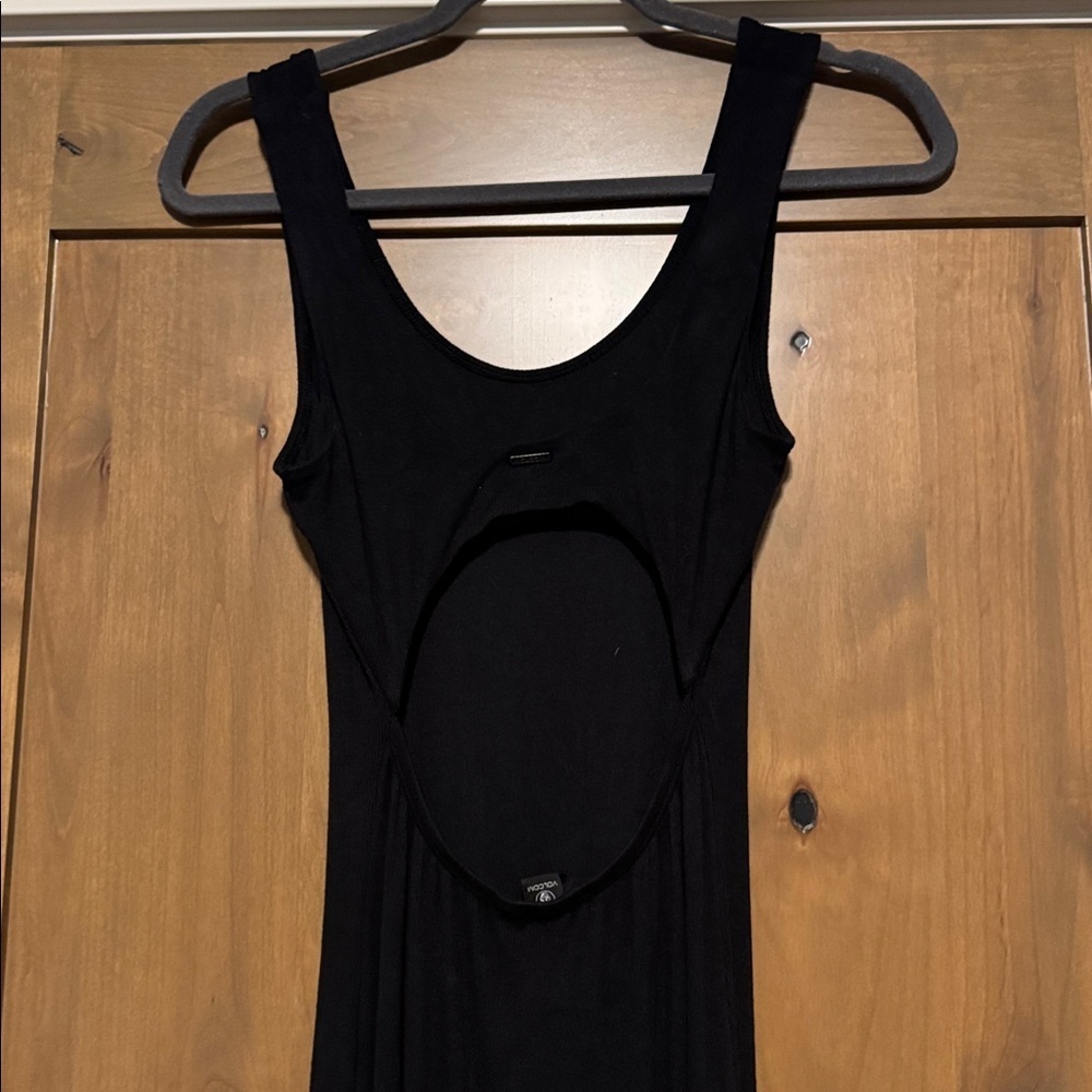 Volcom Maxi dress Womens 6 open back black ribbed Stretch Viscose Beach simple